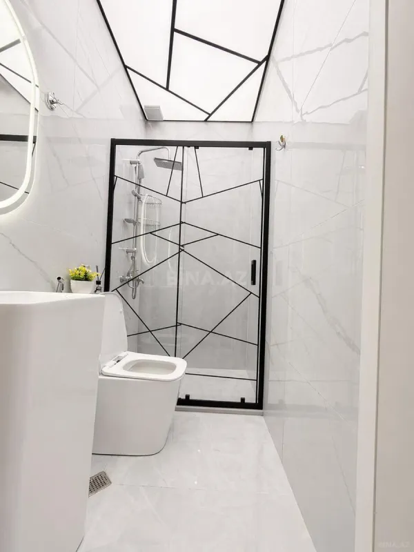 Satılır 3 otaqlı mənzil 105 m²