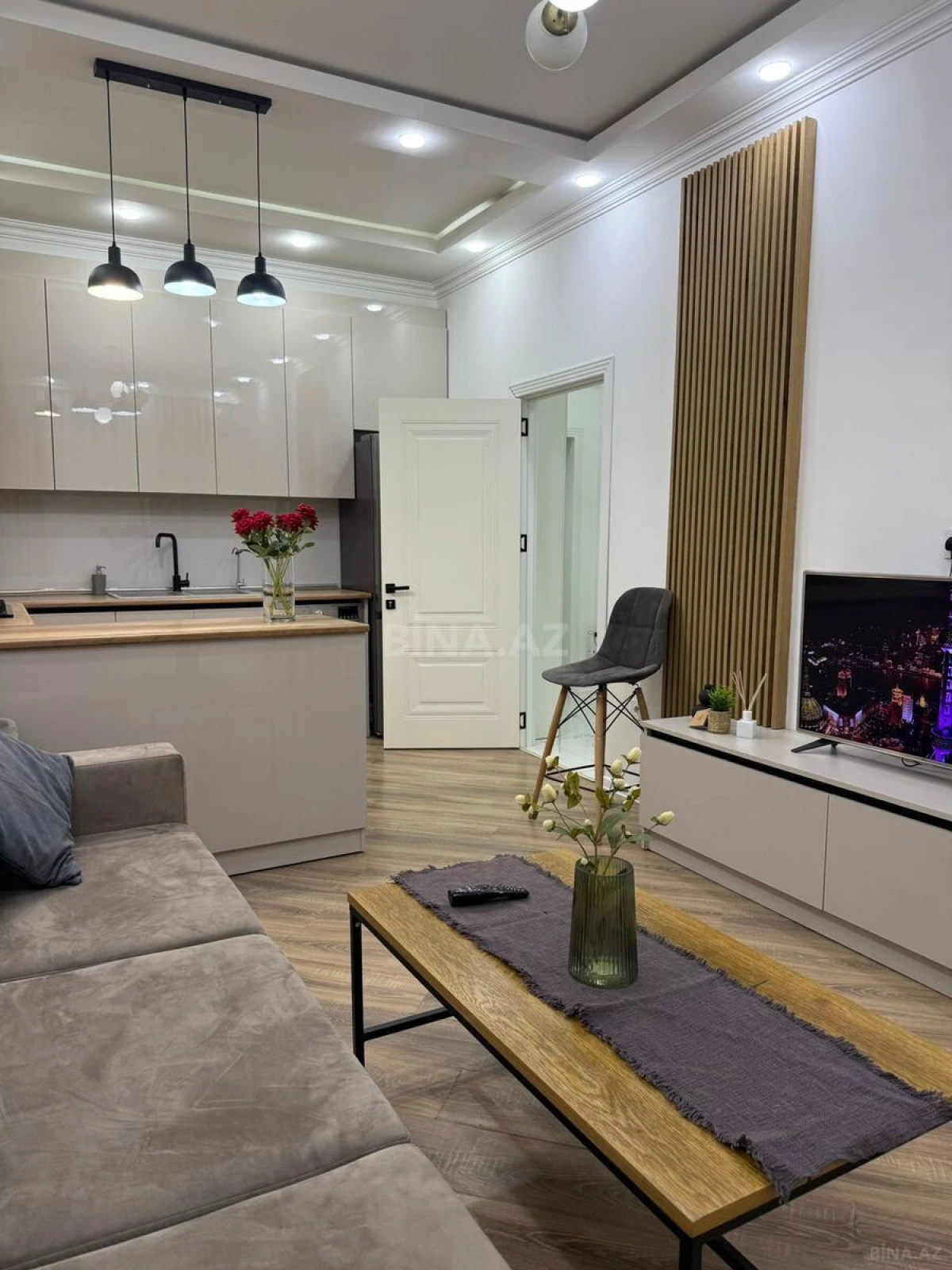 Kirayə verilir 2 otaqlı mənzil 70 m²