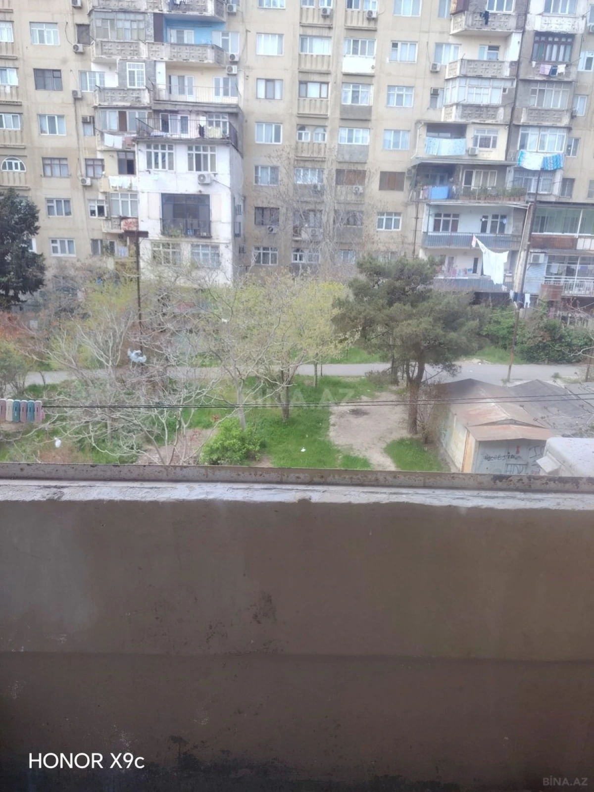 Satılır 2 otaqlı mənzil 65 m²