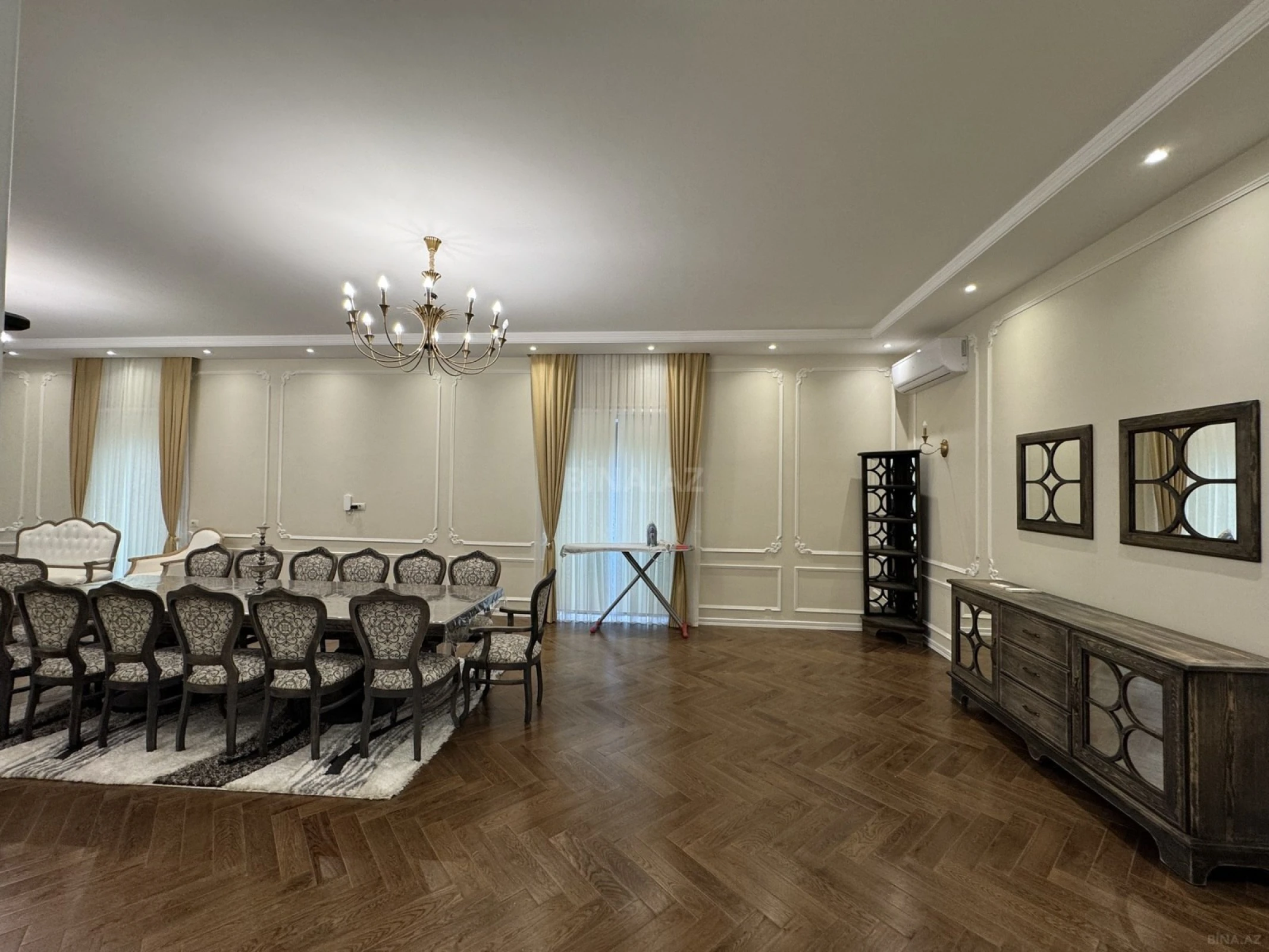 Kirayə verilir 5 otaqlı həyət evi 400 m²