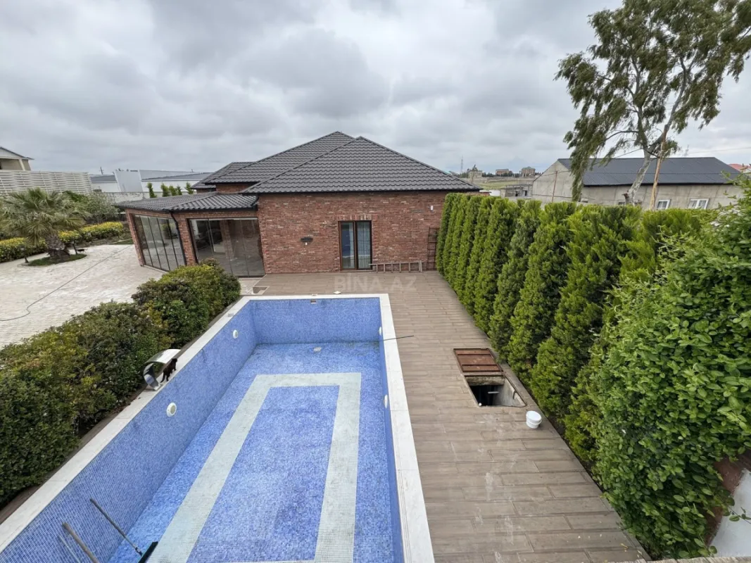 Kirayə verilir 5 otaqlı həyət evi 400 m²