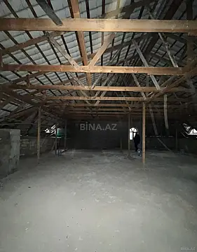 Satılır 9 otaqlı həyət evi 1500 m²