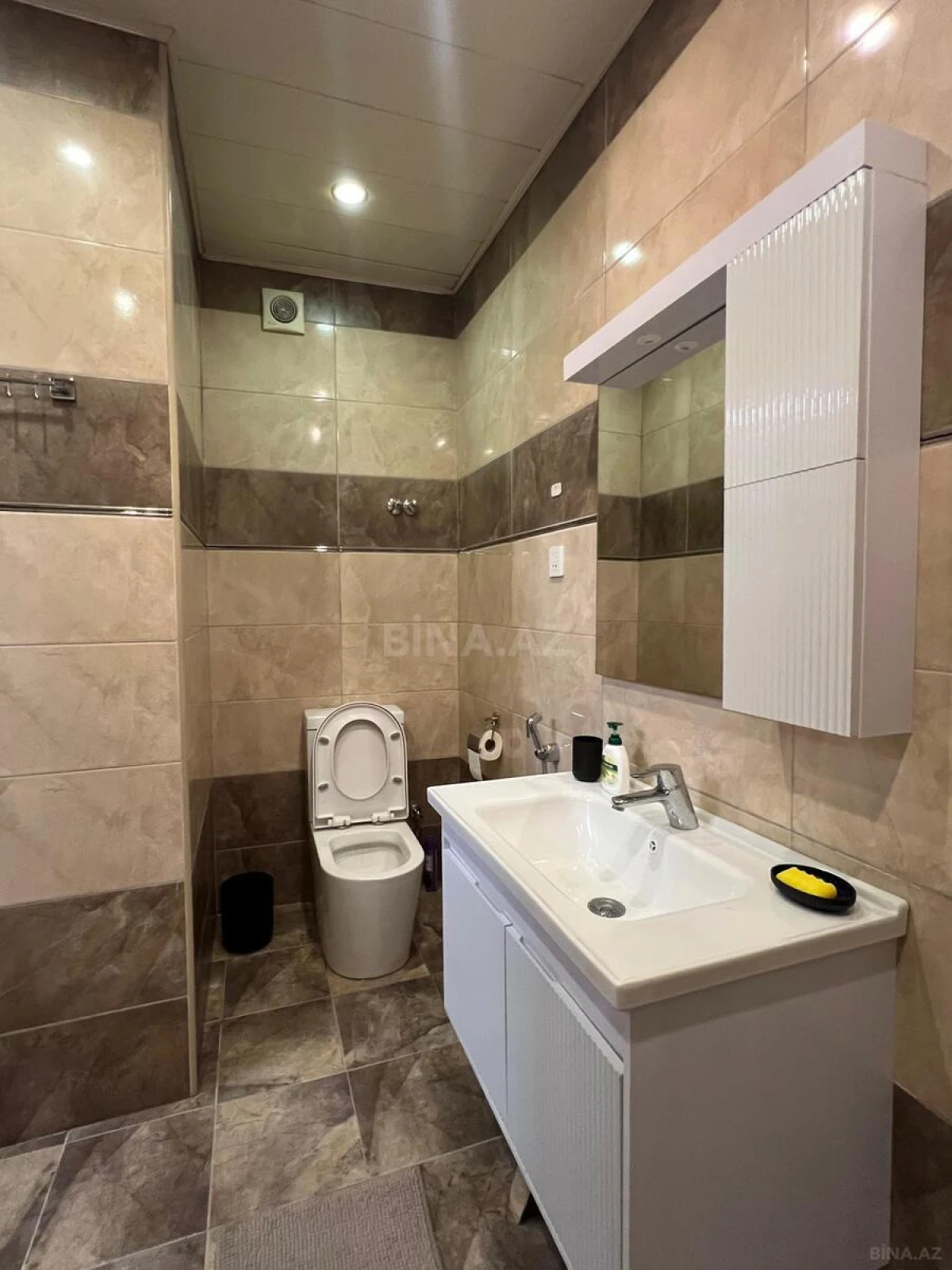 Kirayə verilir 3 otaqlı mənzil 70 m²