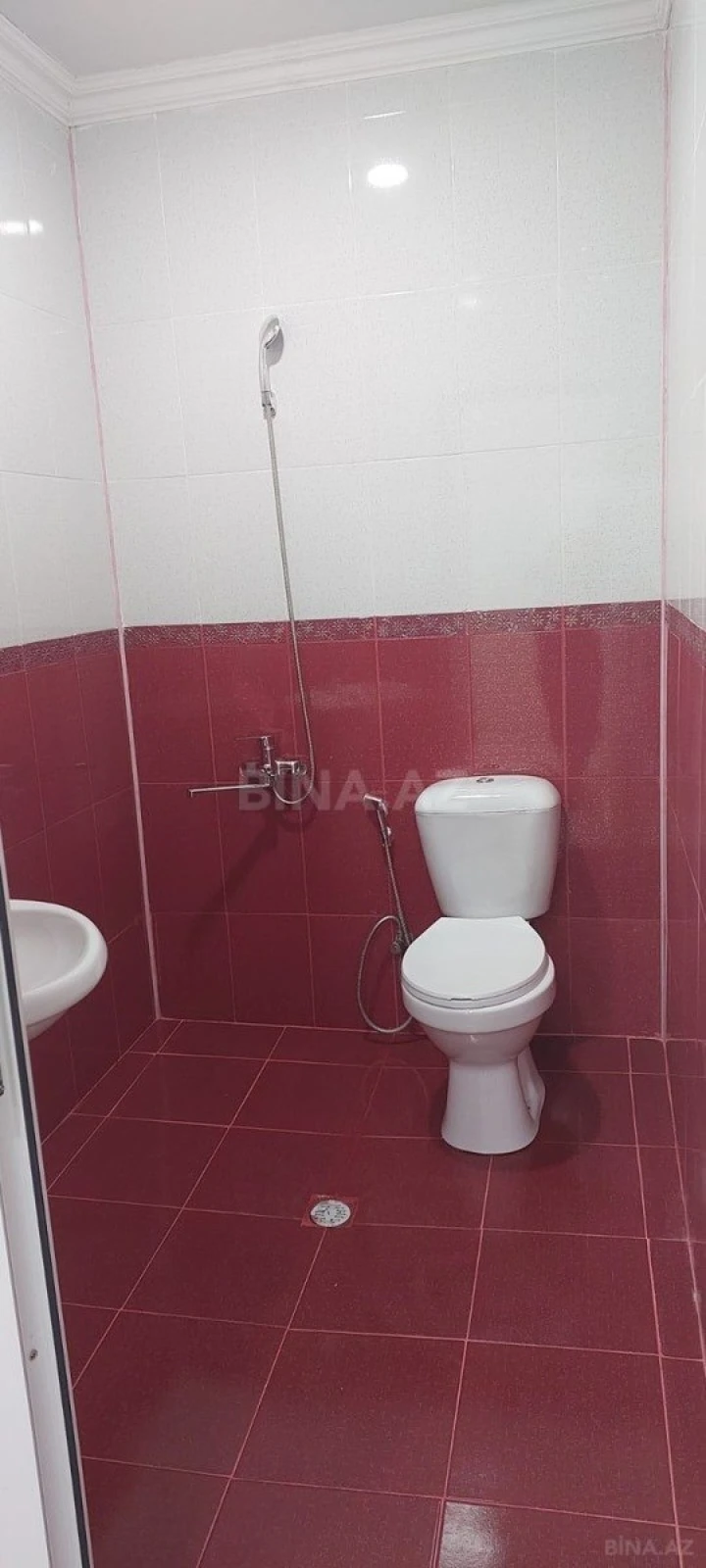 Kirayə verilir 2 otaqlı mənzil 60 m²