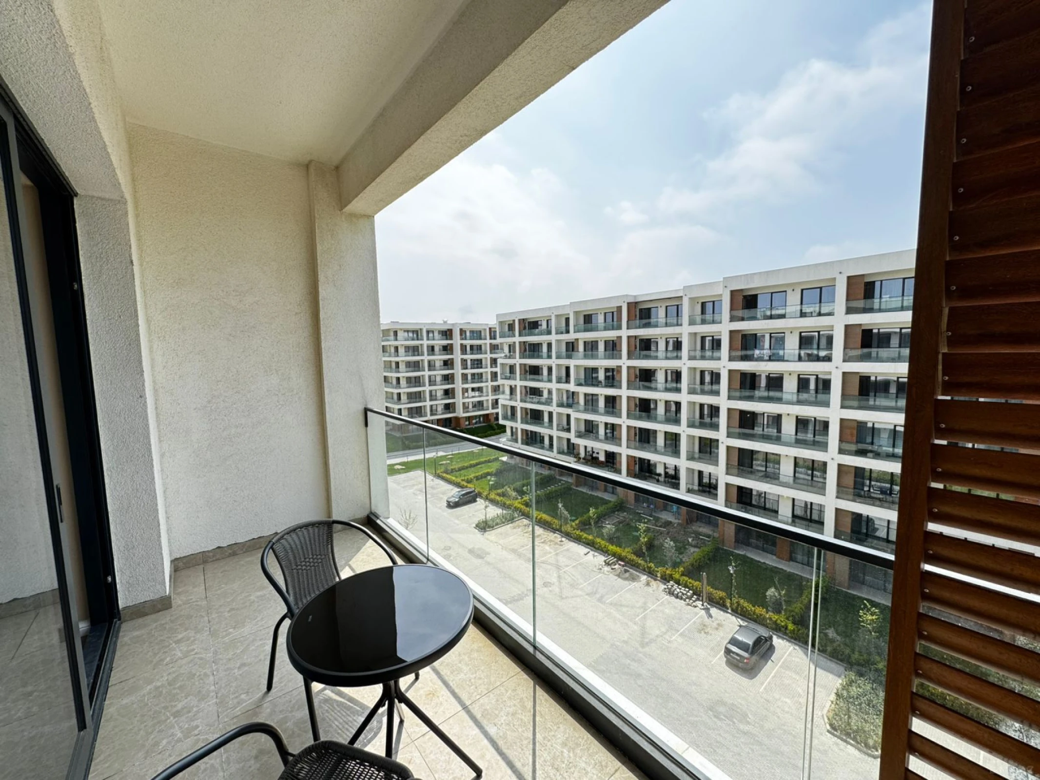 Satılır 1 otaqlı mənzil 58 m²