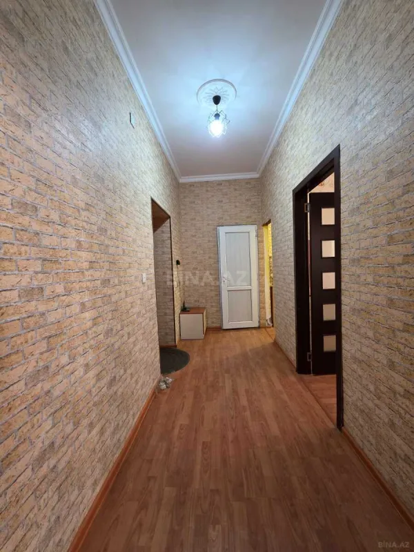 Kirayə verilir 2 otaqlı mənzil 60 m²