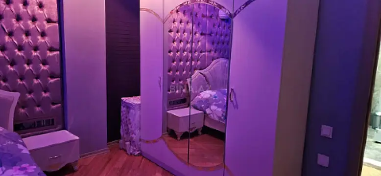 Kirayə verilir 3 otaqlı mənzil 100 m²