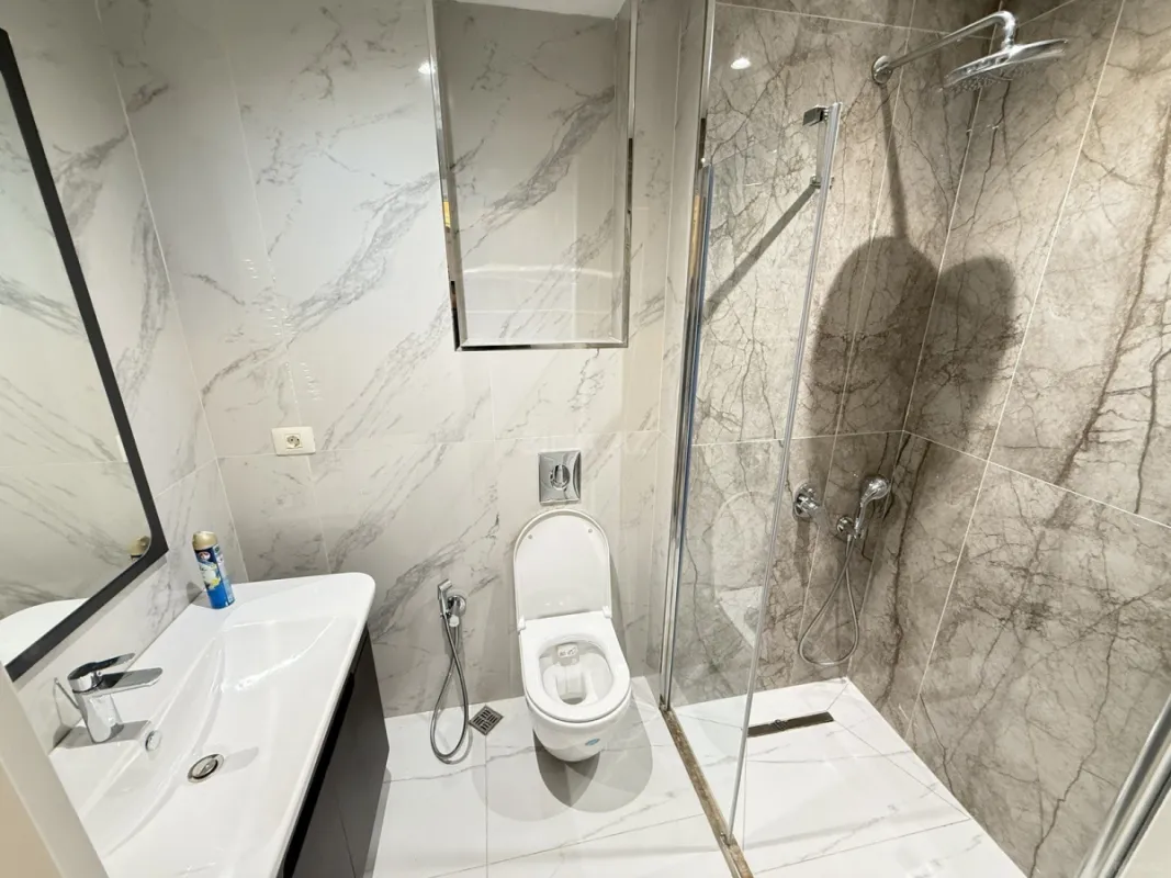 Satılır 3 otaqlı mənzil 96 m²