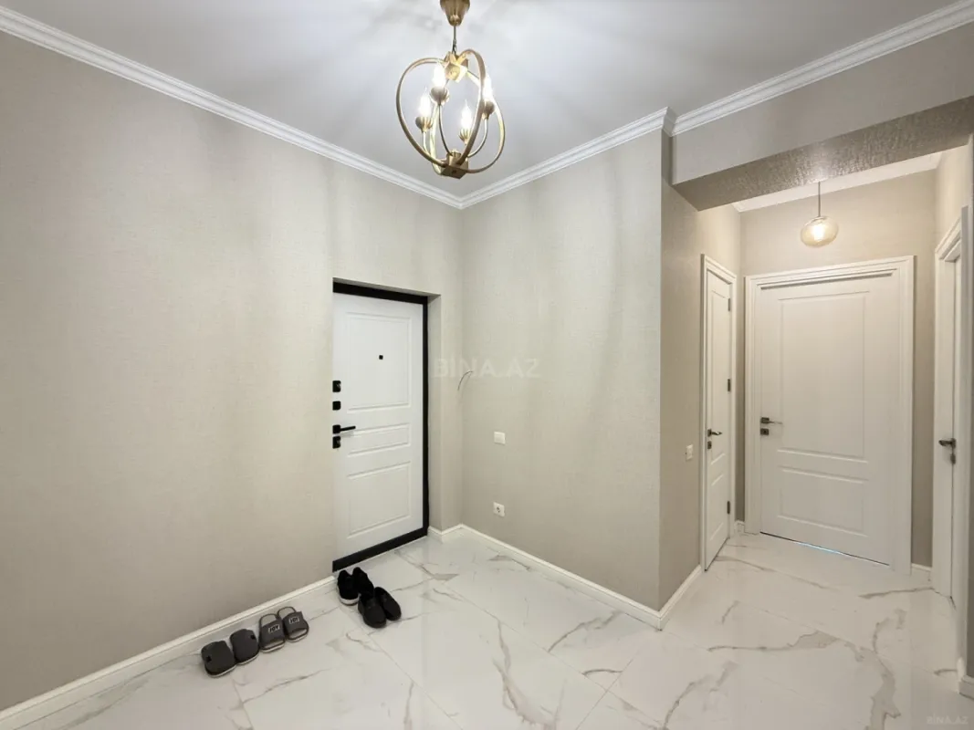 Satılır 3 otaqlı mənzil 96 m²