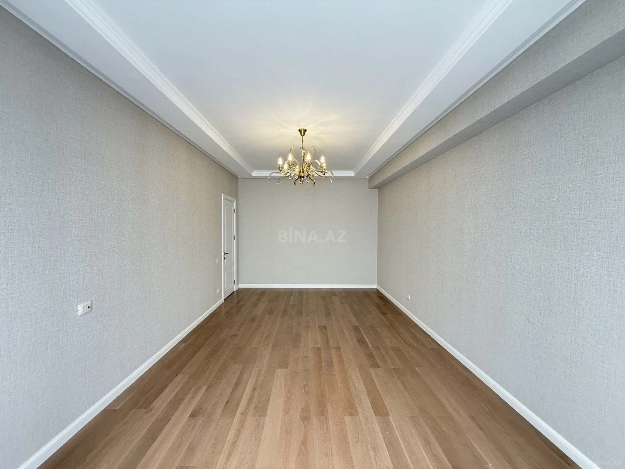 Satılır 3 otaqlı mənzil 96 m²