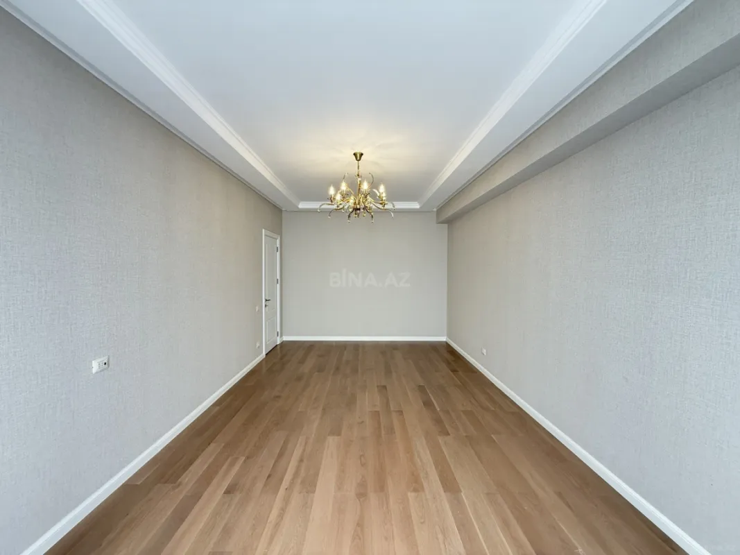 Satılır 3 otaqlı mənzil 96 m²