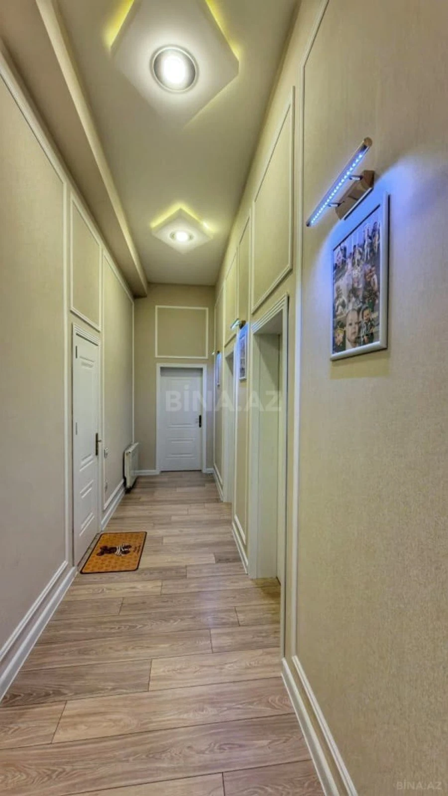 Satılır 2 otaqlı mənzil 83 m²