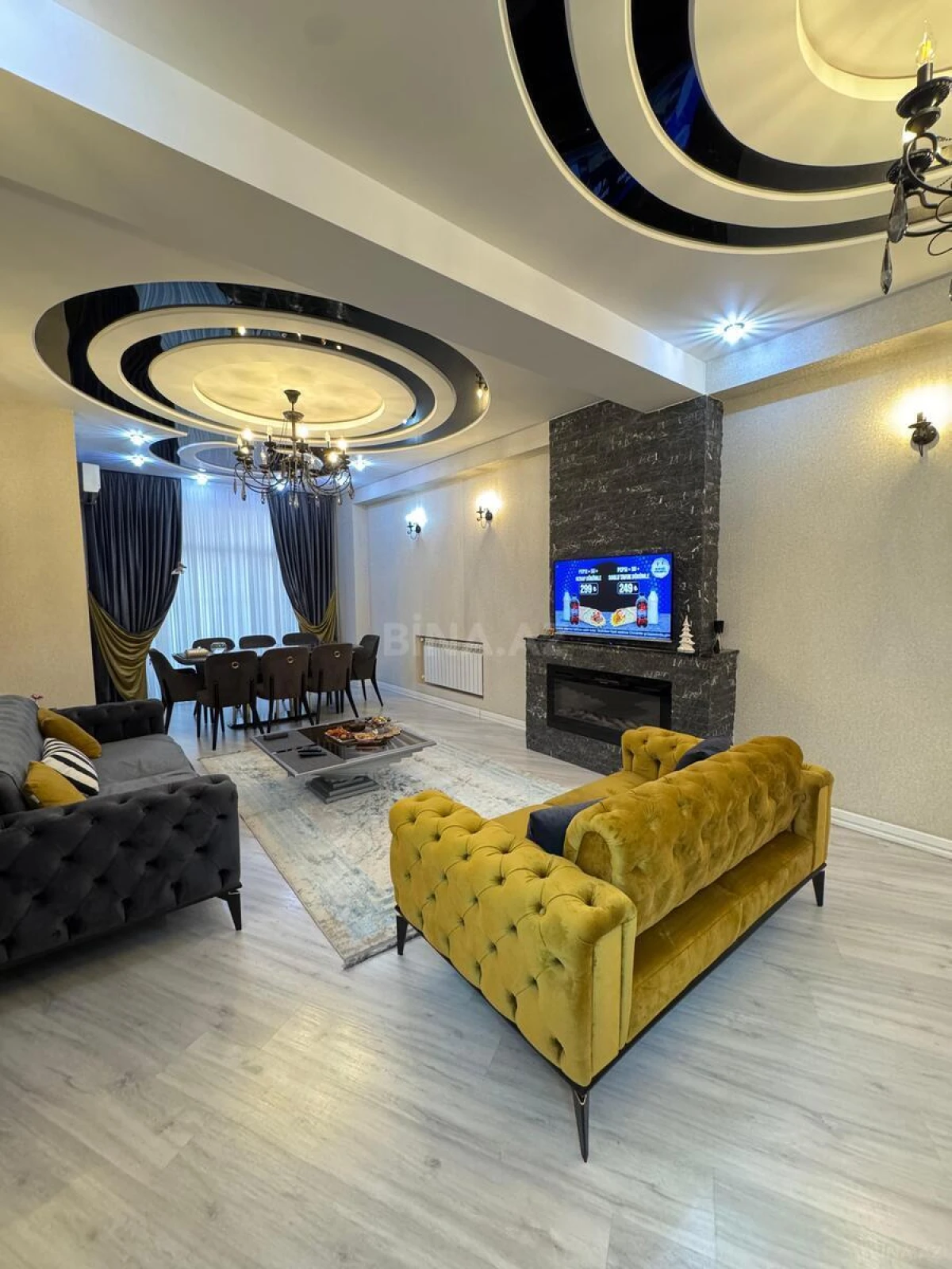 Satılır 4 otaqlı mənzil 200 m²
