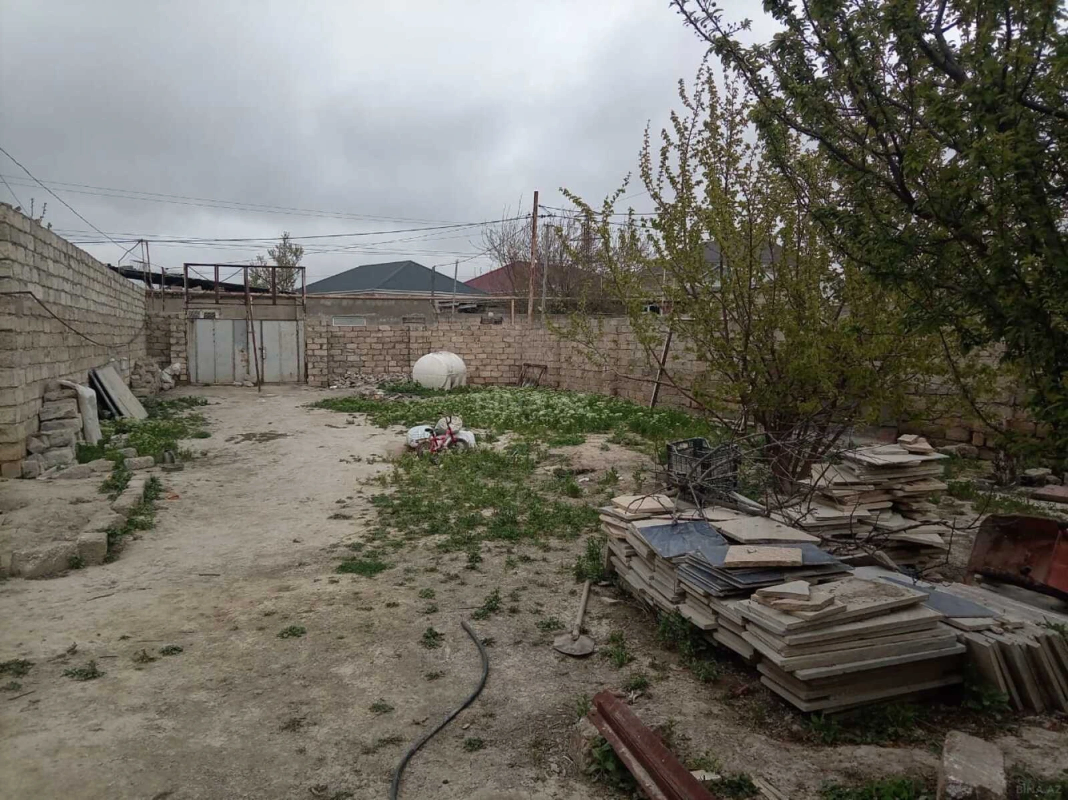 Satılır torpaq sahəsi 3 m²
