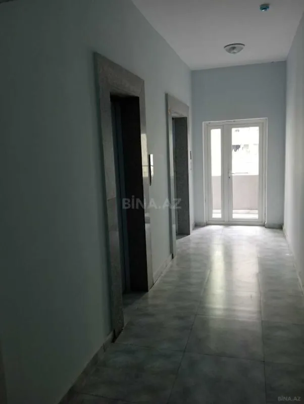 Satılır 1 otaqlı mənzil 52.5 m²