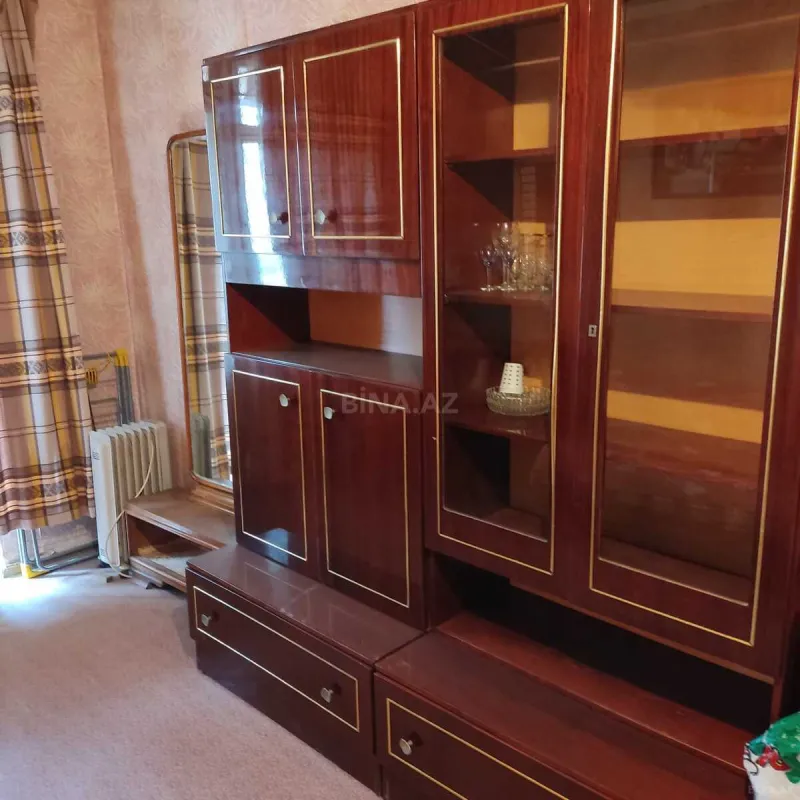 Satılır 1 otaqlı mənzil 40 m²