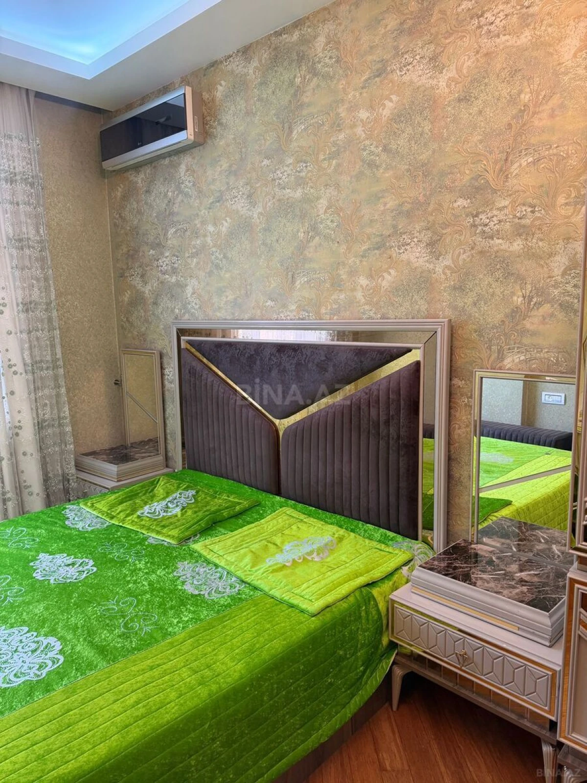 Kirayə verilir 3 otaqlı mənzil 147 m²