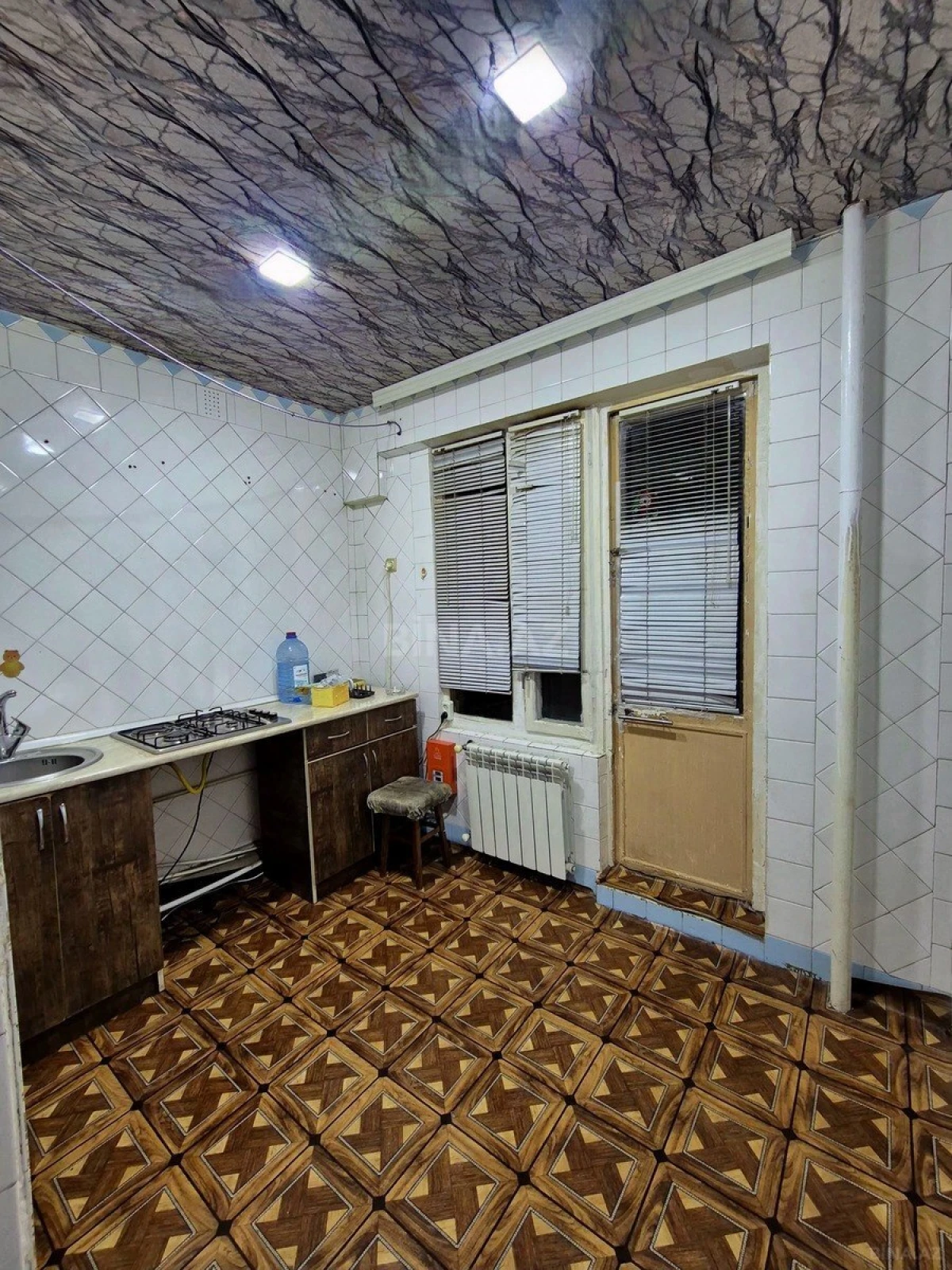 Kirayə verilir 2 otaqlı mənzil 65 m²