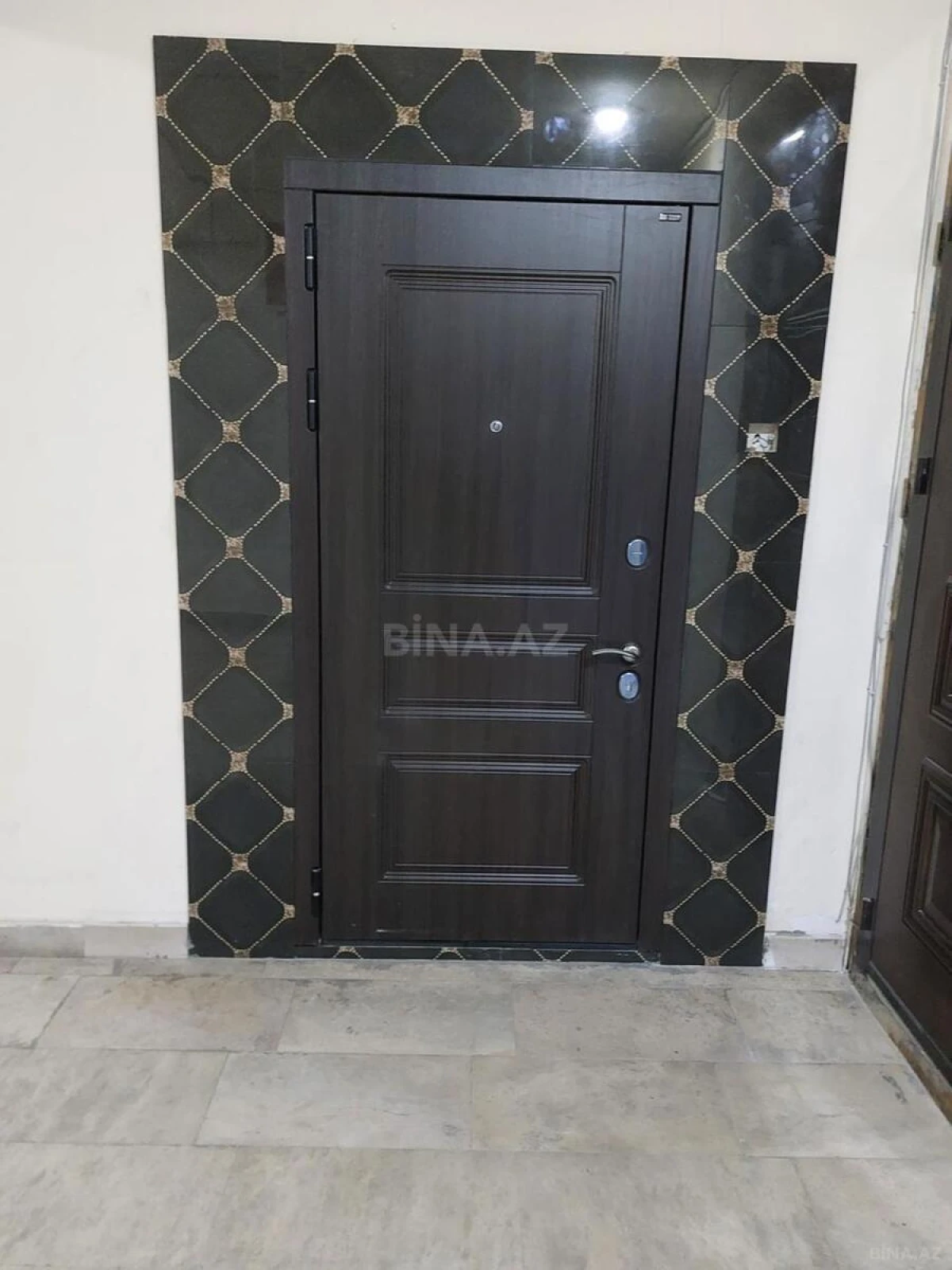 Satılır 2 otaqlı mənzil 69 m²