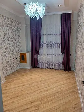 Satılır 2 otaqlı mənzil 69 m²