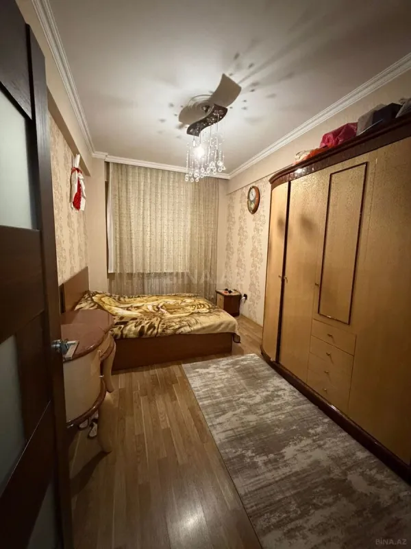 Satılır 3 otaqlı mənzil 83 m²