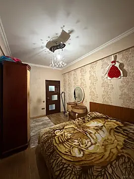 Satılır 3 otaqlı mənzil 83 m²