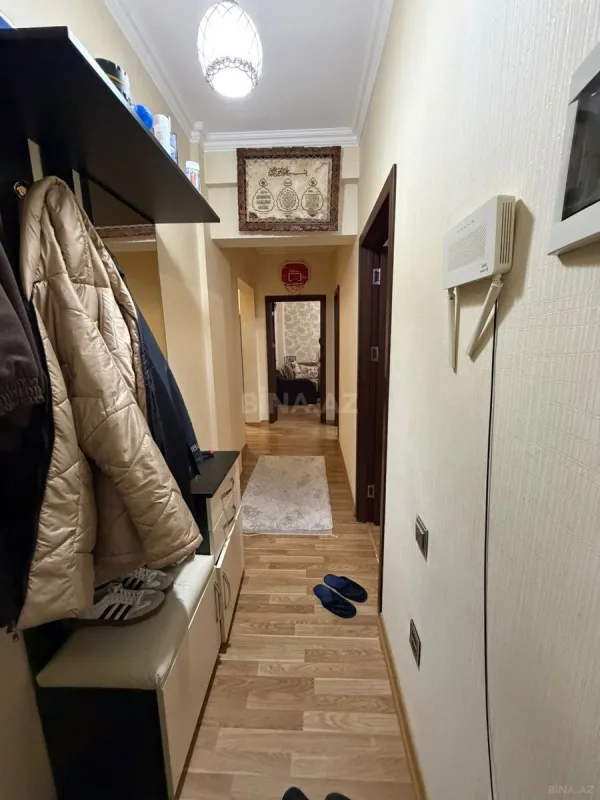 Satılır 3 otaqlı mənzil 83 m²