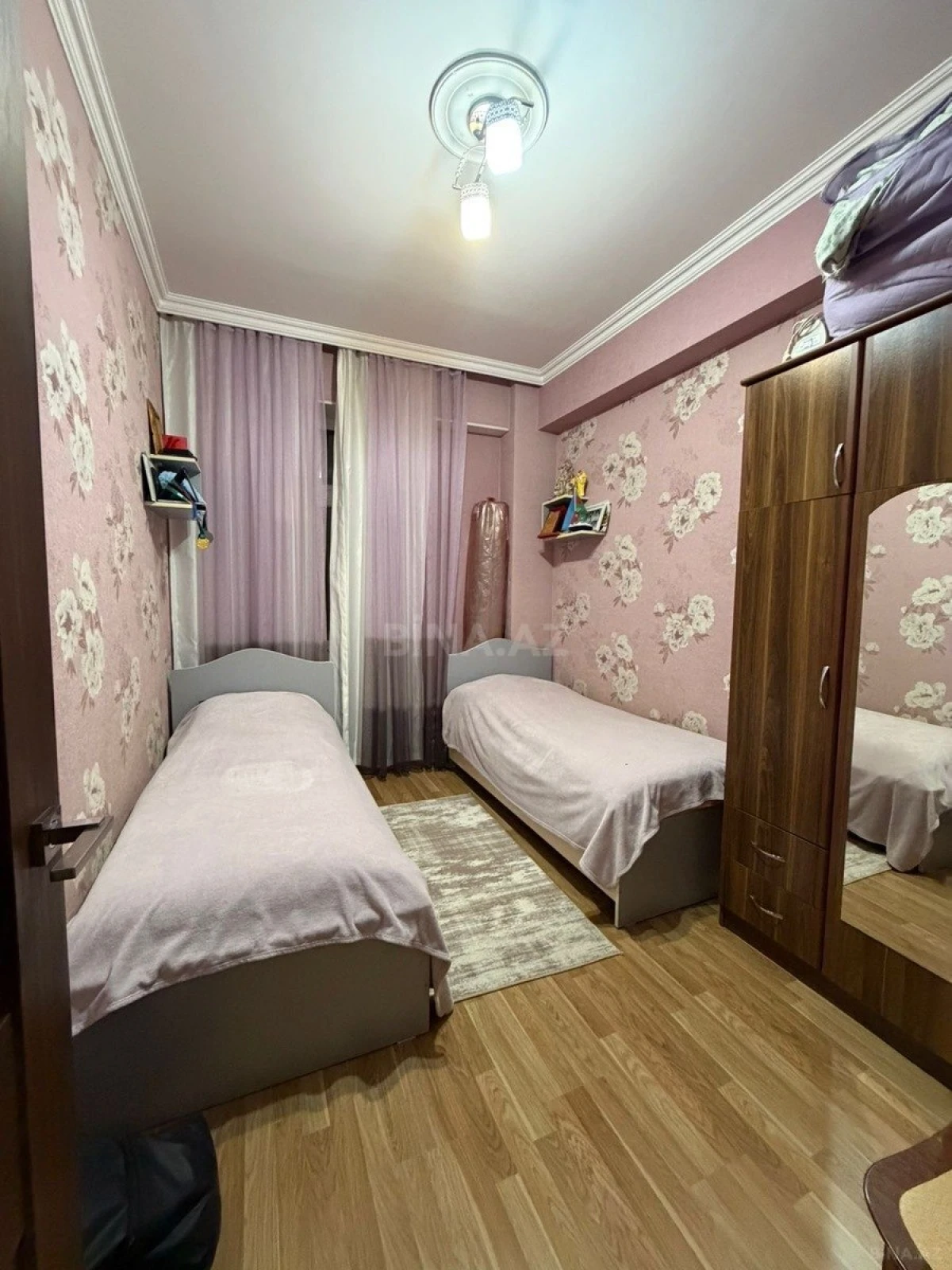 Satılır 3 otaqlı mənzil 83 m²