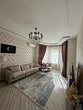 Satılır 6 otaqlı həyət evi 246 m²