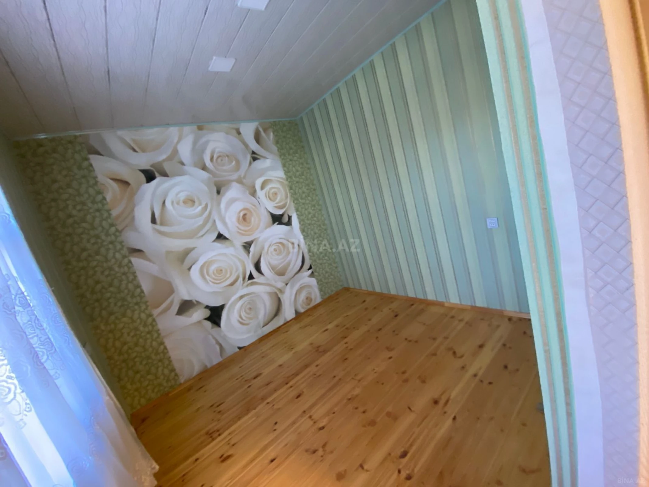 Kirayə verilir 8 otaqlı həyət evi 400 m²