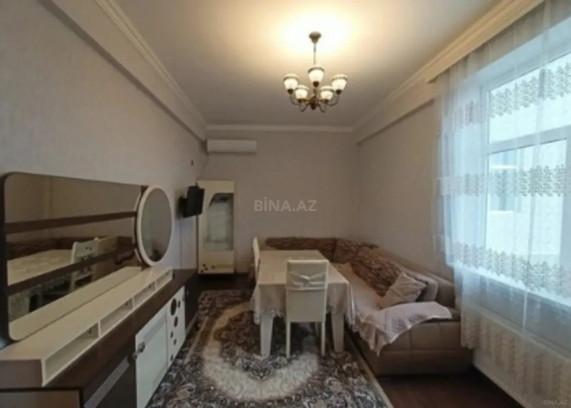 Satılır 2 otaqlı mənzil 60 m²