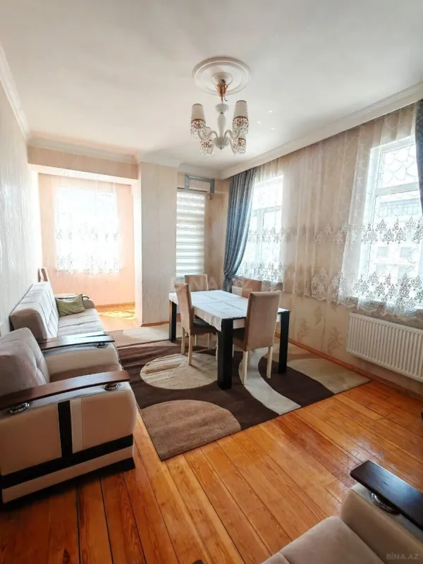 Satılır 3 otaqlı mənzil 120 m²