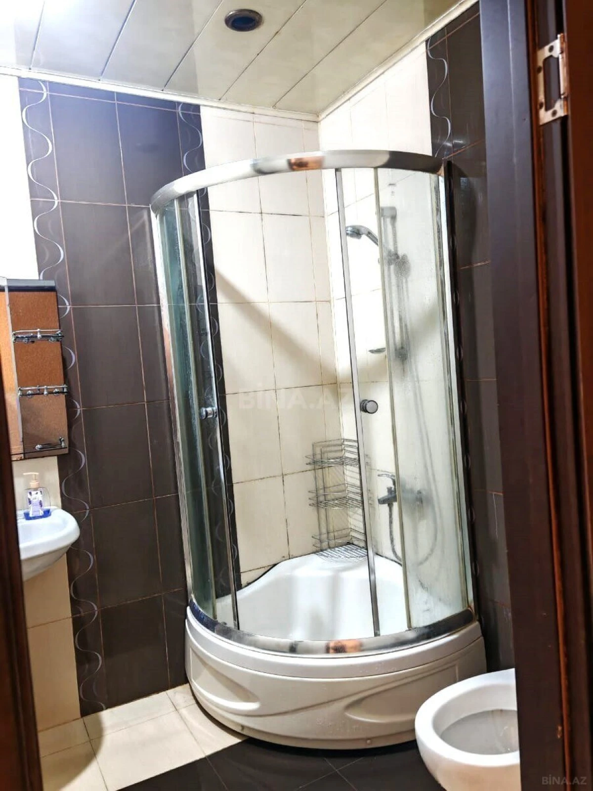 Satılır 3 otaqlı mənzil 120 m²