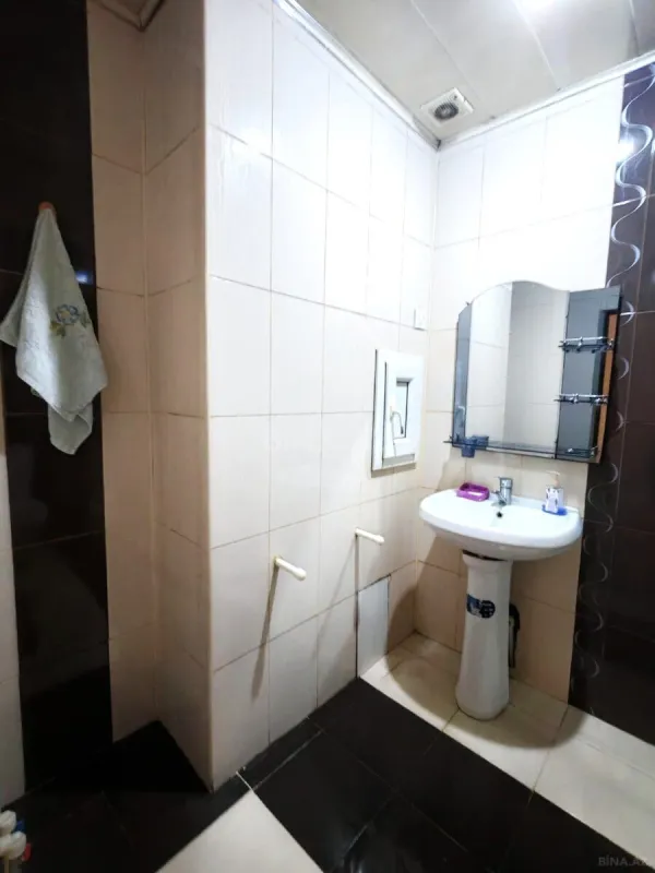 Satılır 3 otaqlı mənzil 120 m²
