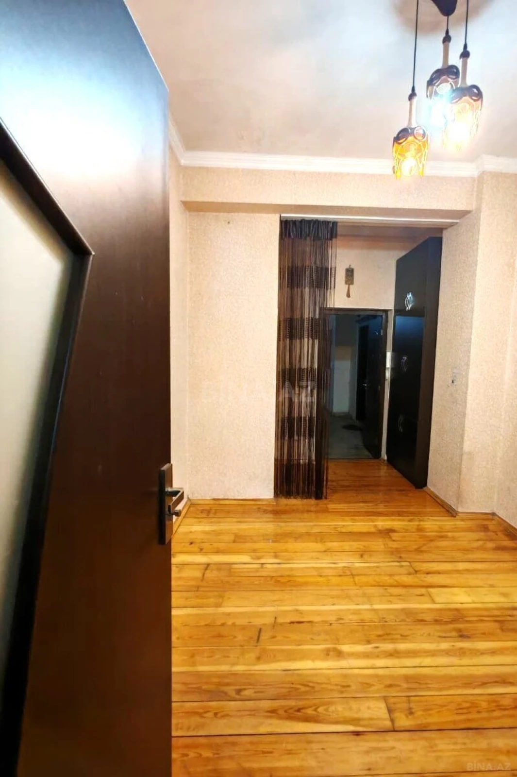 Satılır 3 otaqlı mənzil 120 m²