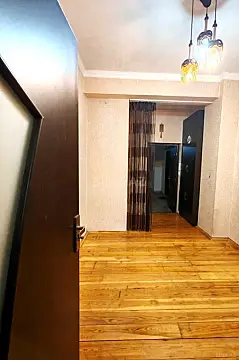 Satılır 3 otaqlı mənzil 120 m²
