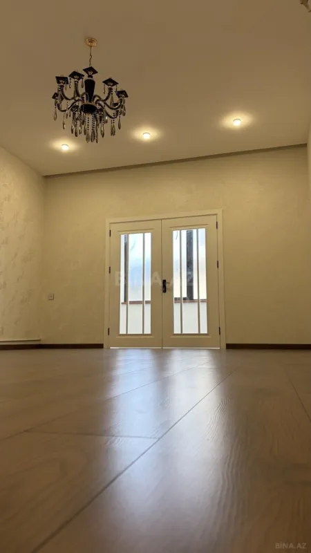 Satılır 2 otaqlı mənzil 78 m²