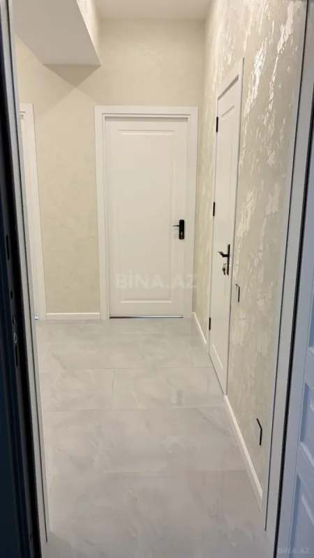 Satılır 2 otaqlı mənzil 78 m²