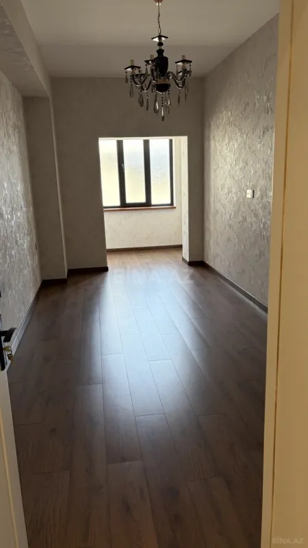 Satılır 2 otaqlı mənzil 78 m²