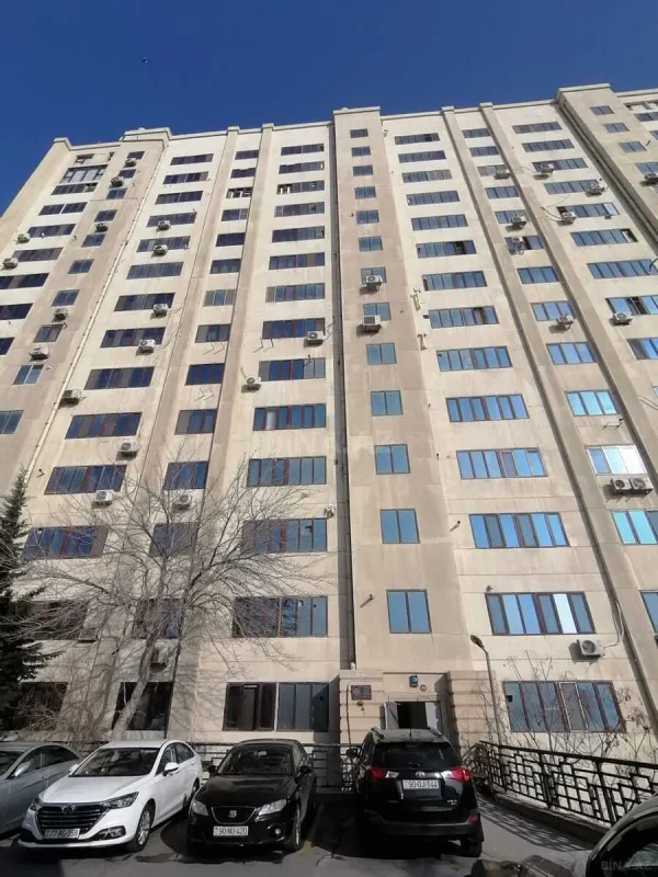 Satılır 3 otaqlı mənzil 78 m²
