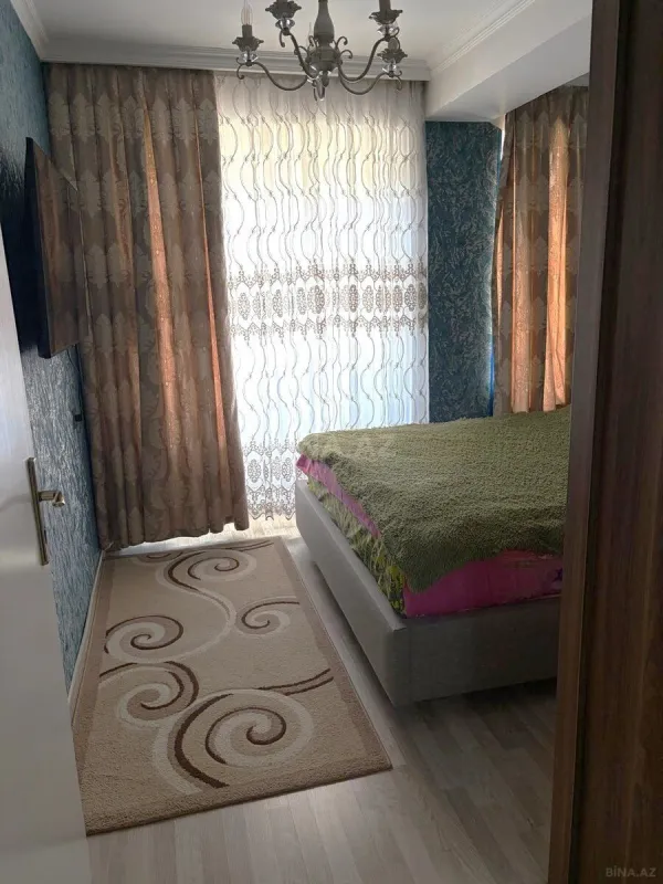 Satılır 3 otaqlı mənzil 68 m²