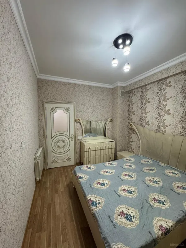 Satılır 2 otaqlı mənzil 54 m²