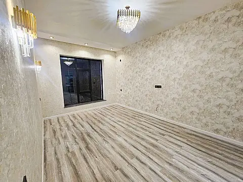 Satılır 5 otaqlı həyət evi 190 m²