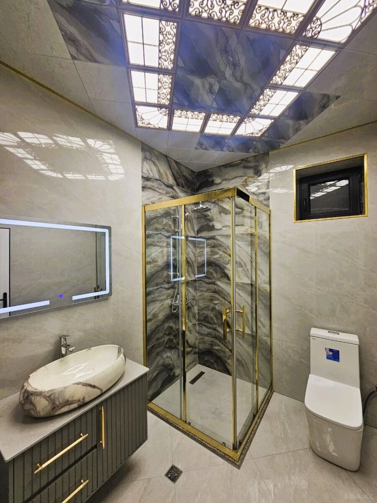 Satılır 5 otaqlı həyət evi 190 m²