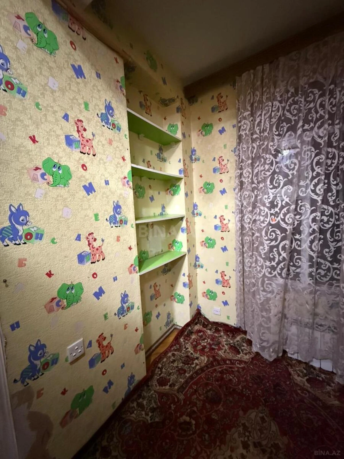 Kirayə verilir 3 otaqlı mənzil 95 m²