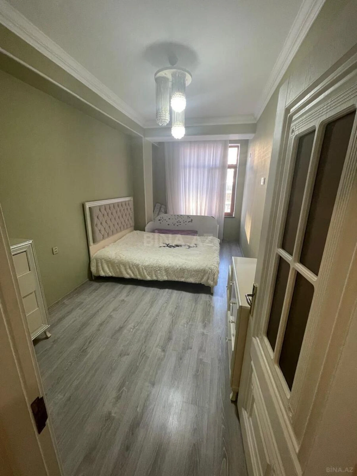 Satılır 2 otaqlı mənzil 70 m²