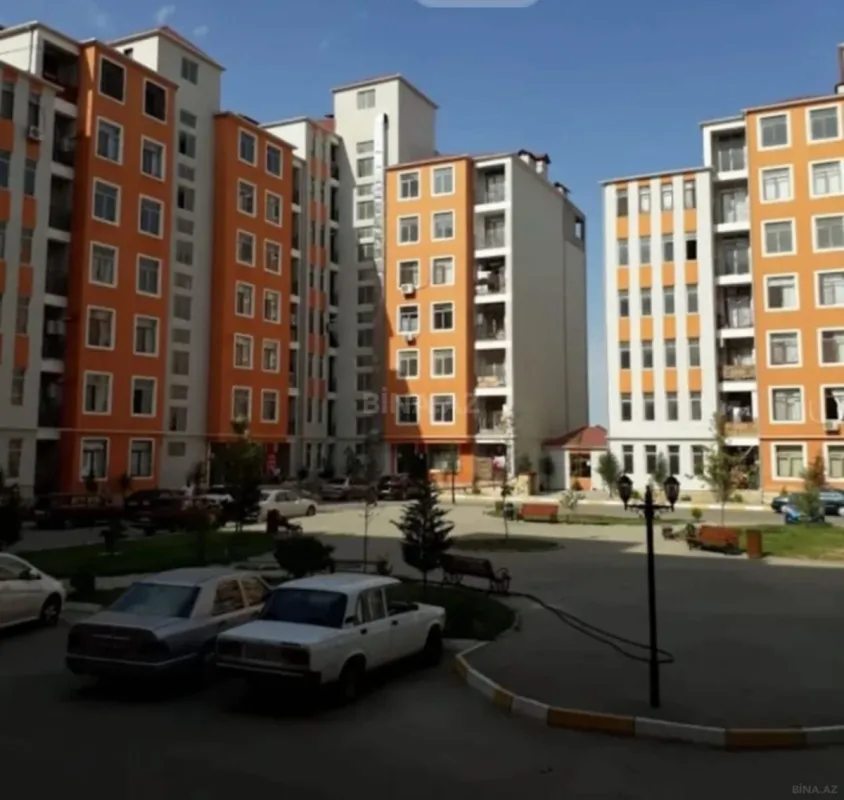 Satılır 2 otaqlı mənzil 70 m²