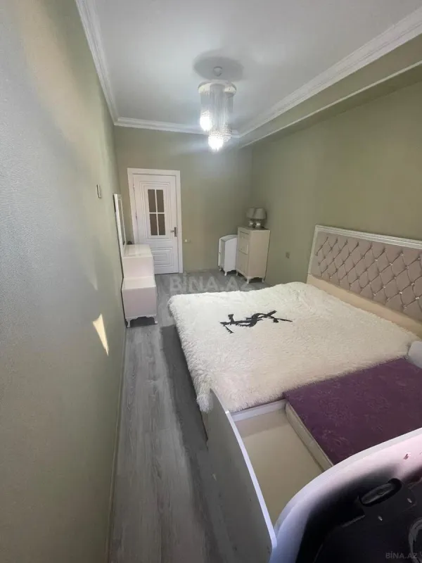 Satılır 2 otaqlı mənzil 70 m²