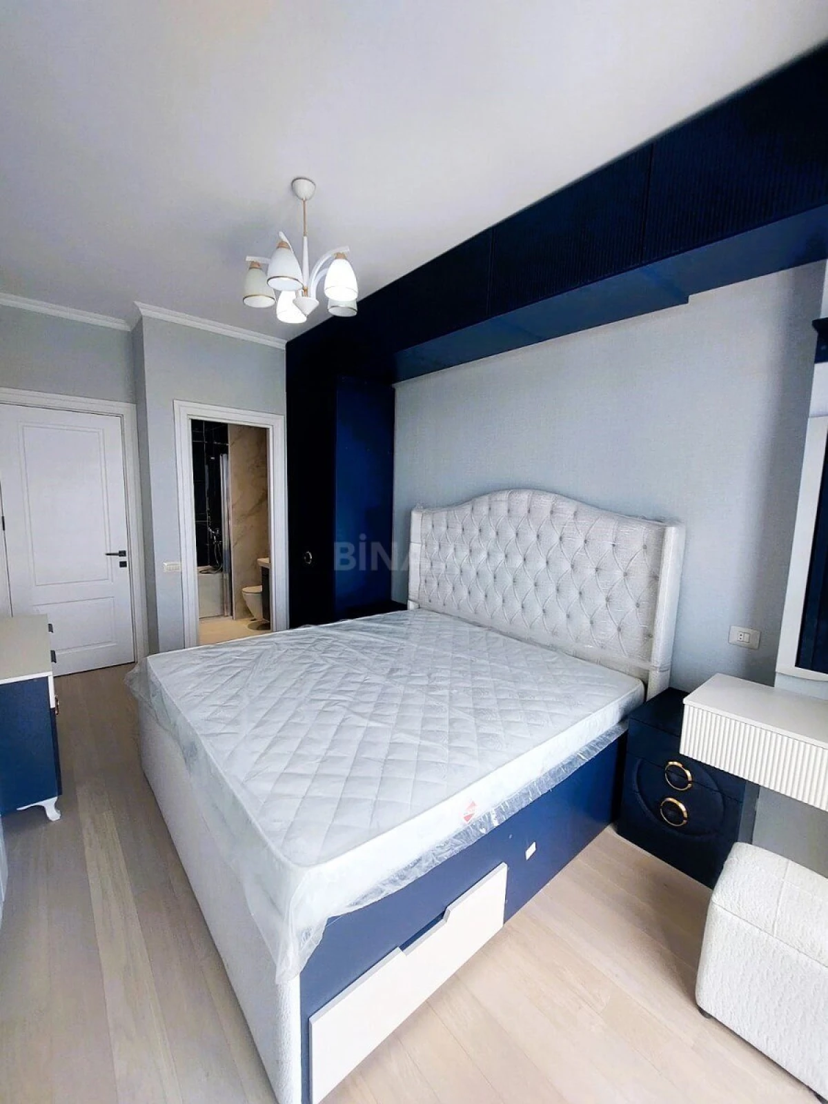 Satılır 3 otaqlı mənzil 85 m²