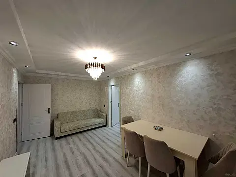 Satılır 3 otaqlı mənzil 50 m²